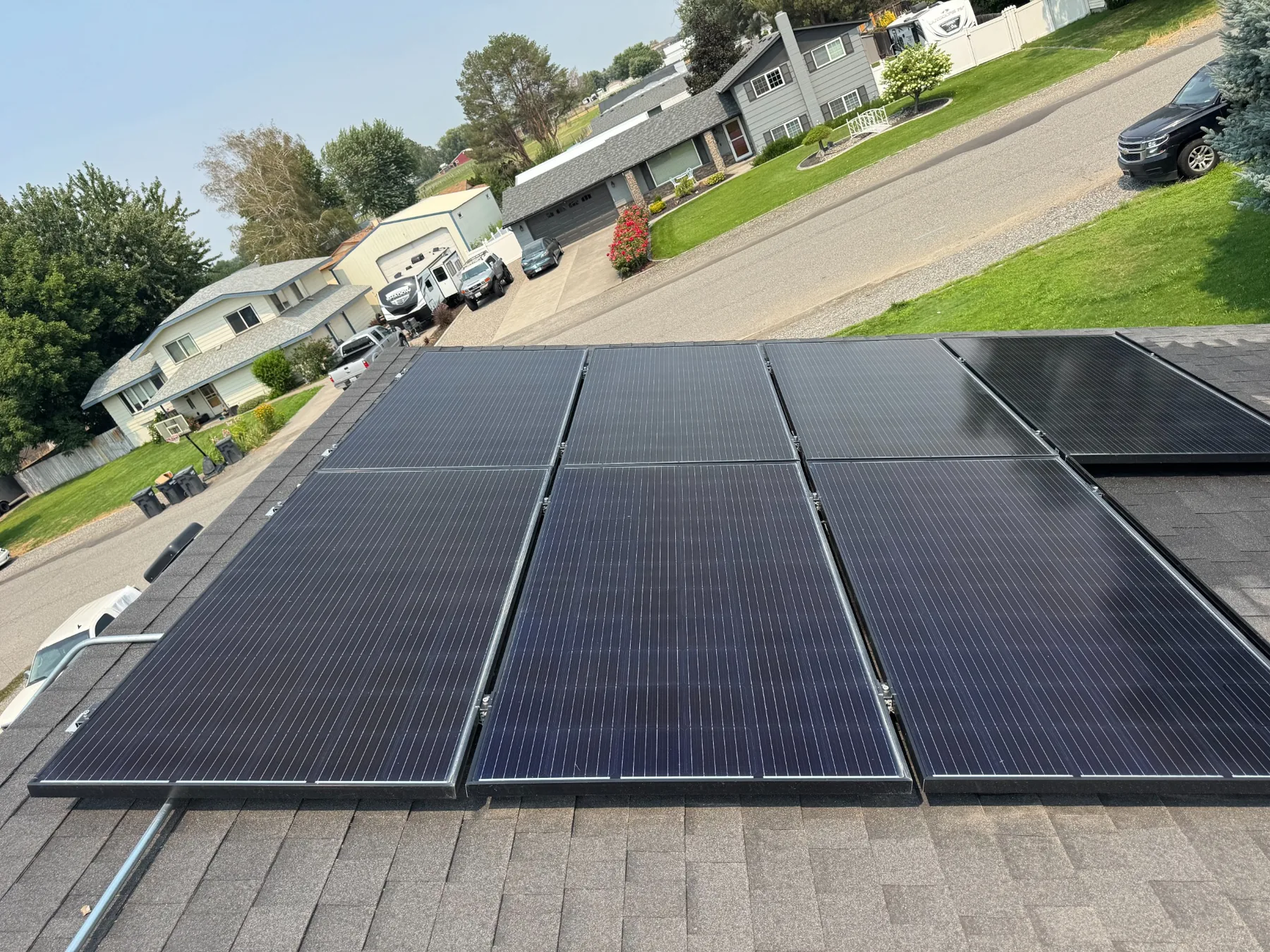 Finished solar panel array after cleaning in the Tri-Cities Washington